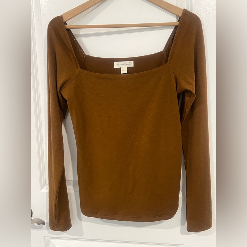 Treasure & Bond Long Sleeve Women's Off the Shoulder Top